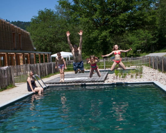 Massif des Vosges - Plonger dans le grand bain - Tous à la piscine