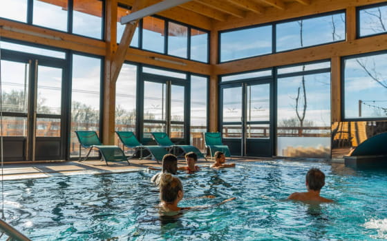 Massif des Vosges - Vert hiver - Piscine du domaine du Hirtz
