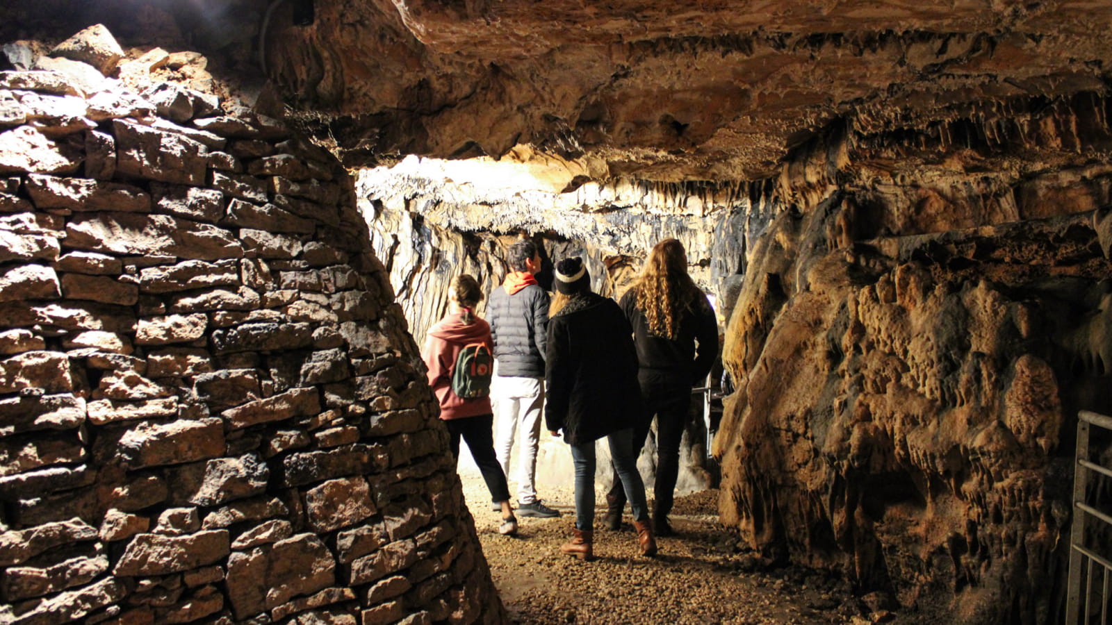 Découverte de la grotte de Cravanches