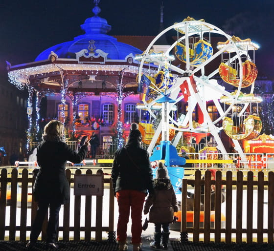 Ambiance et animations Mois givre place d'Armes Noel Belfort fete mois givré