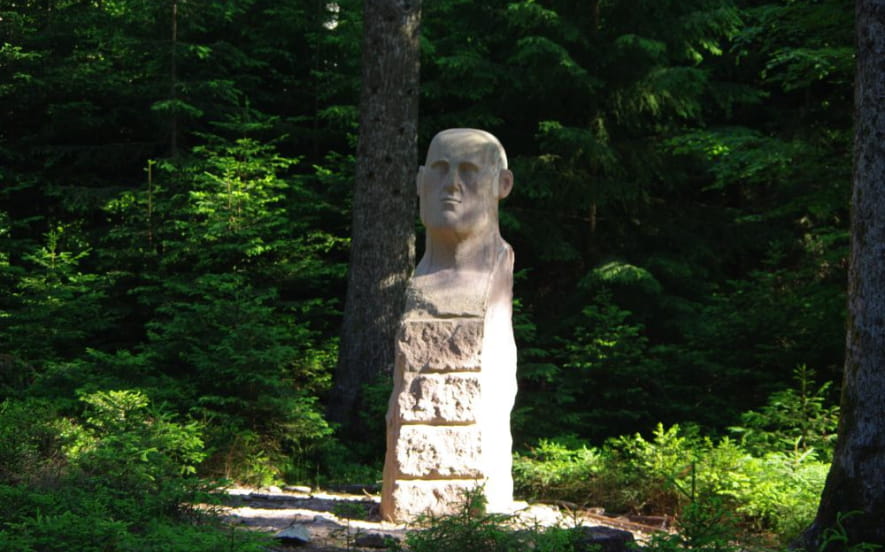 Symposium de sculptures :  la Roche Solaire
