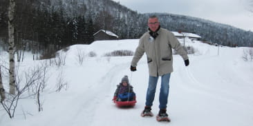 Piste piétons raquettes de la forêt blanche