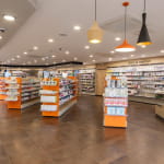 Découverte de l'environnement officinal et parcours du médicament en pharmacie