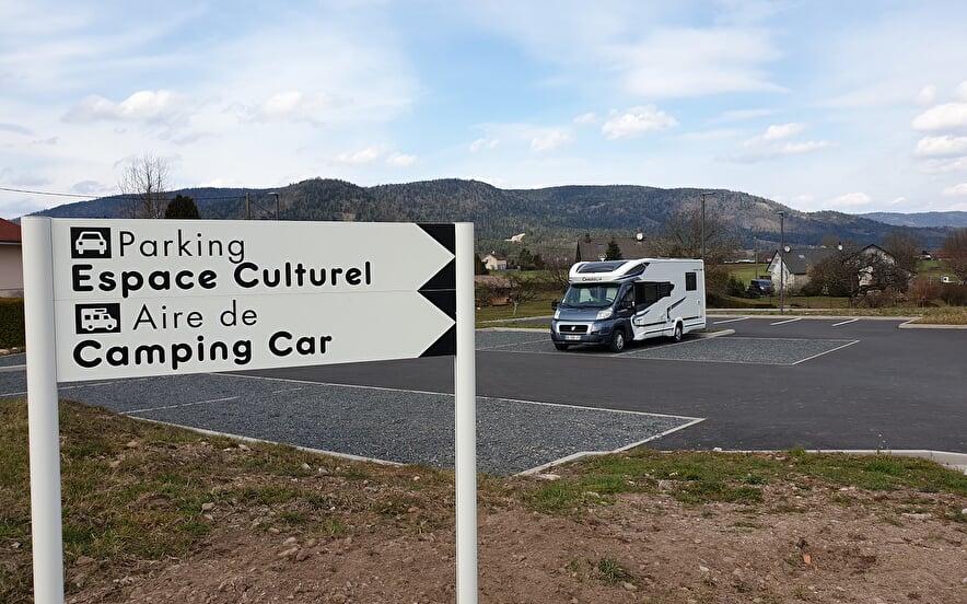 Aire de stationnement camping-cars - Dommartin les Remiremont