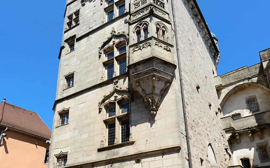 Tour des Echevins