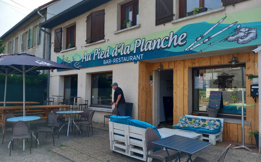 AU PIED D'LA PLANCHE