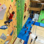Mur d'escalade intérieur