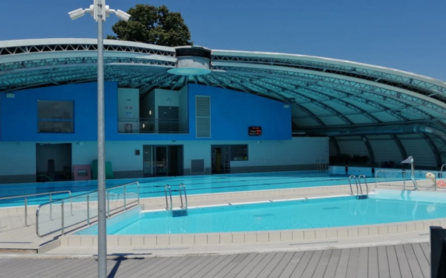 Piscine Bruyères