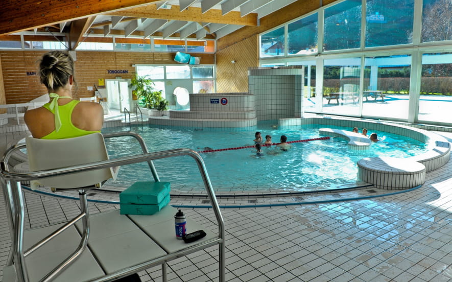 Complexe piscine loisirs