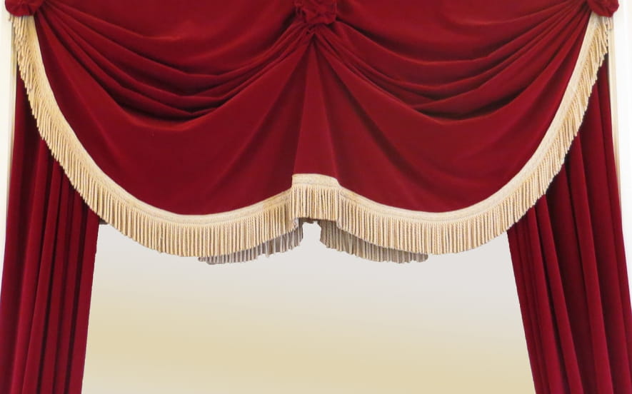 Théâtre en Français - Eugénie esch a Génie