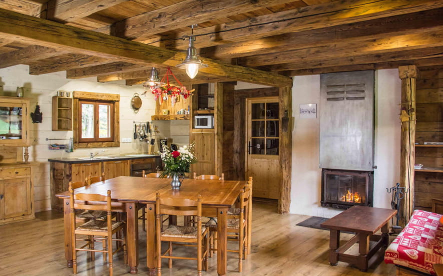 Gîte Les Bleuets de M. Creuzot Gérard (15 personnes)