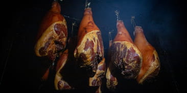 Visite du séchoir à jambon de Luxeuil