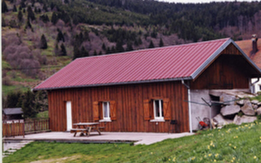 Chalet 6 personnes - La Cascade - Ferme du Saichy à proximité du Lac de Lispach