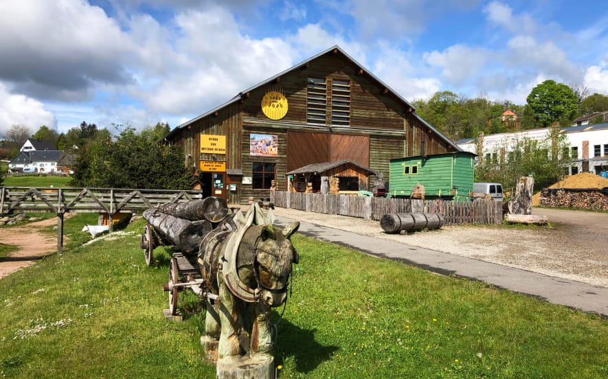 Visite en famille du musée du bois