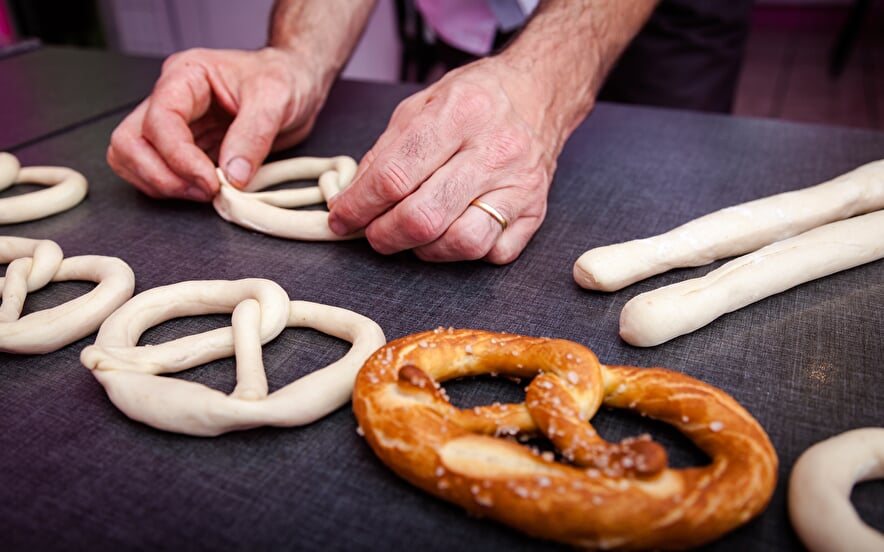 Atelier fabrication de bretzel avec Willy