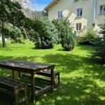 Appartement 6 personnes - Gîte Gentiane - Jardin en bord de ruisseau