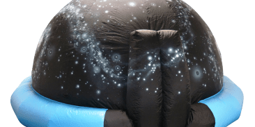 Astro et sac à dos