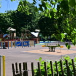 Aire de jeux enfants - Plan d'eau et bords de Moselle