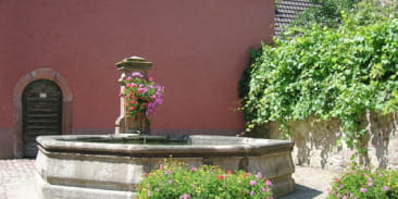 Fontaine de la rue du Fossé à Pfaffenheim