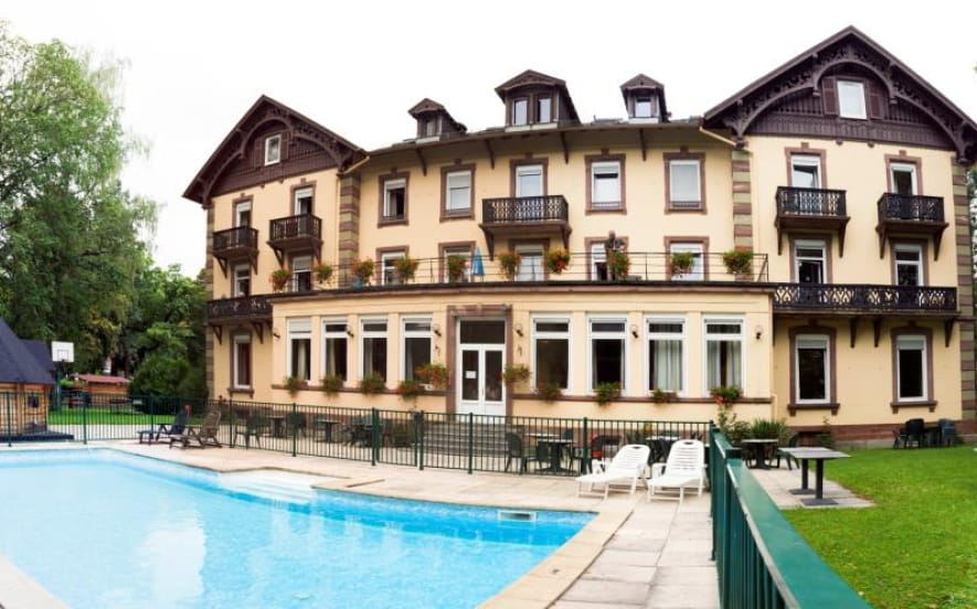 Hôtel-Restaurant le Grand Hôtel - BRIT HOTEL