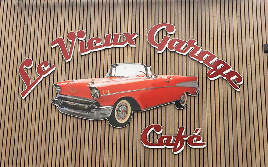 Le vieux garage café