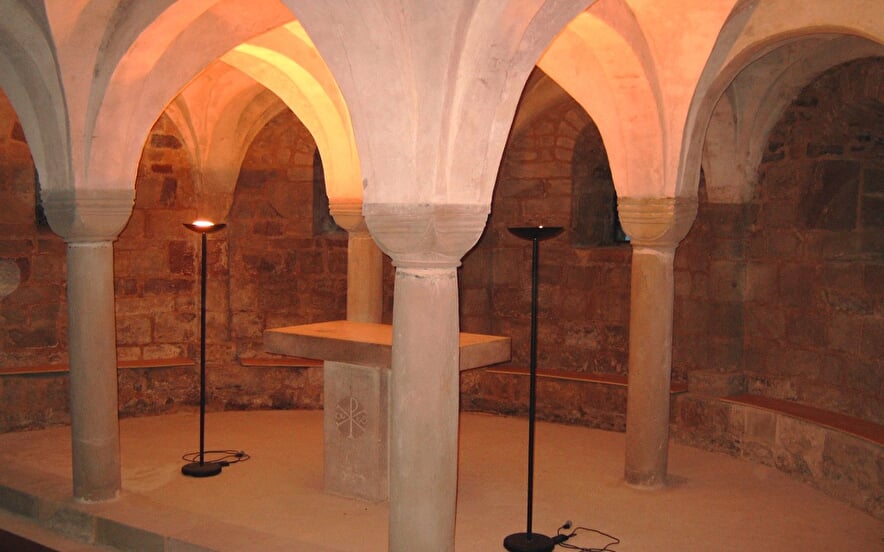 La crypte de l'église Saint-Pierre
