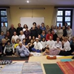 Association hatha yoga sentiers
