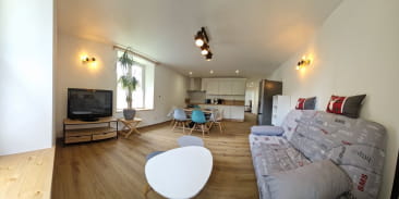 Appartement 6 personnes - Gîte Aubépine - Jardin et ruisseau