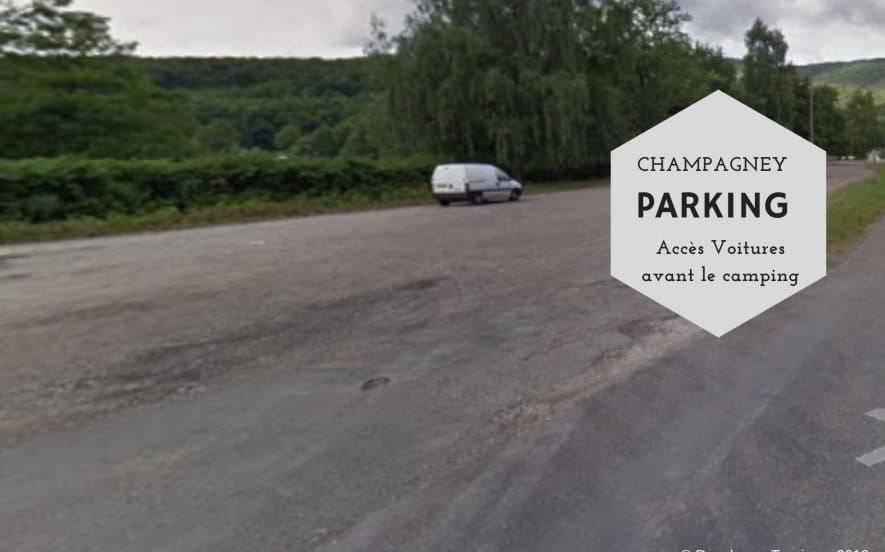 Parking Base de Loisirs Les Ballastières - Entrée du Camping
