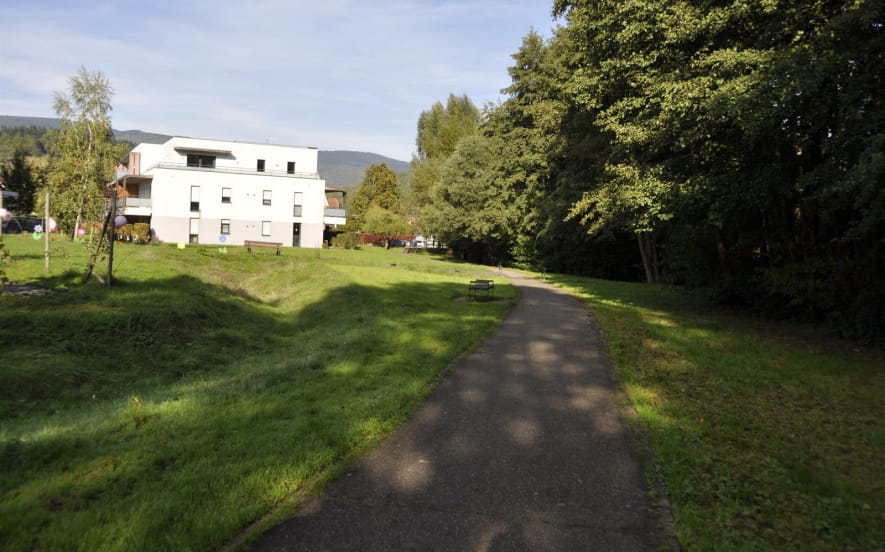 Sentier poussette - Le long du Giessen