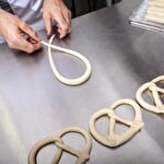 Atelier fabrication de bretzel avec Willy